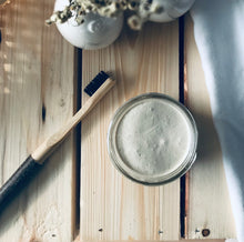 Charger l'image dans la galerie, Dentifrice naturel écologique, pâte à dent, fait Québec, cosmétique naturel