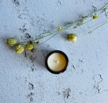 Charger l&#39;image dans la galerie, Bougie de soya aux arômes des bois
