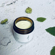 Charger l&#39;image dans la galerie, Lotion visage à la mélisse, rose &amp; calendule
